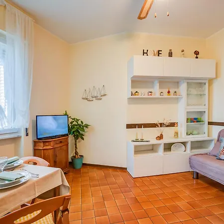 Vivante - Front - Happy Apartment Albenga