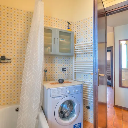 Mer Vivante - Front Beach With Balcony - Happy Rentals