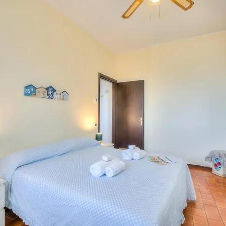 Mer Vivante - Front Beach With Balcony - Happy Rentals * 알벤가